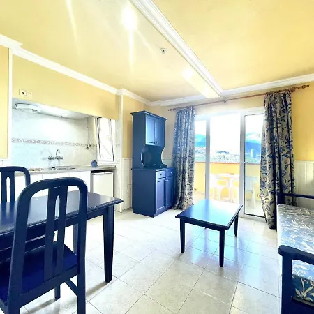 Apartamento Con Acceso Directo En Playa Jardin Apartament