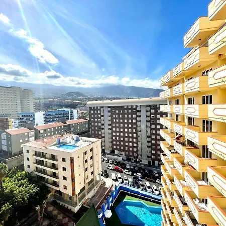 Apartamento Con Acceso Directo En Playa Jardin